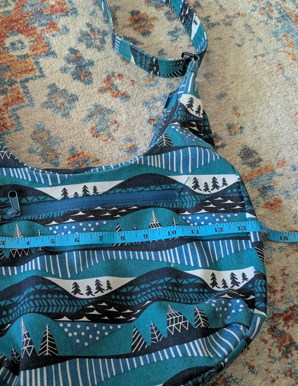Kavu Teal Patterned Crossbody Bag - Picture 7 of 8